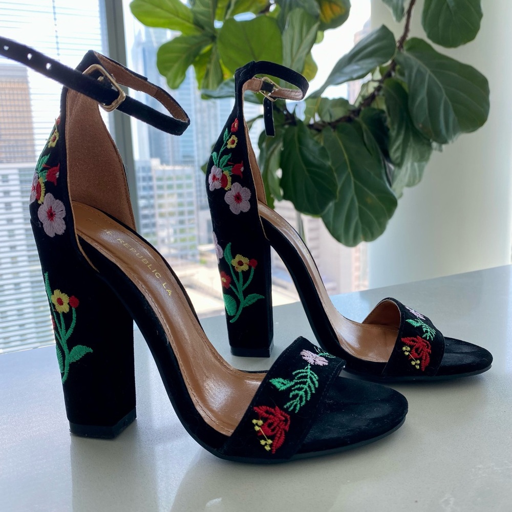 Shoe Republic LA Black Embroidered Women's Sandals